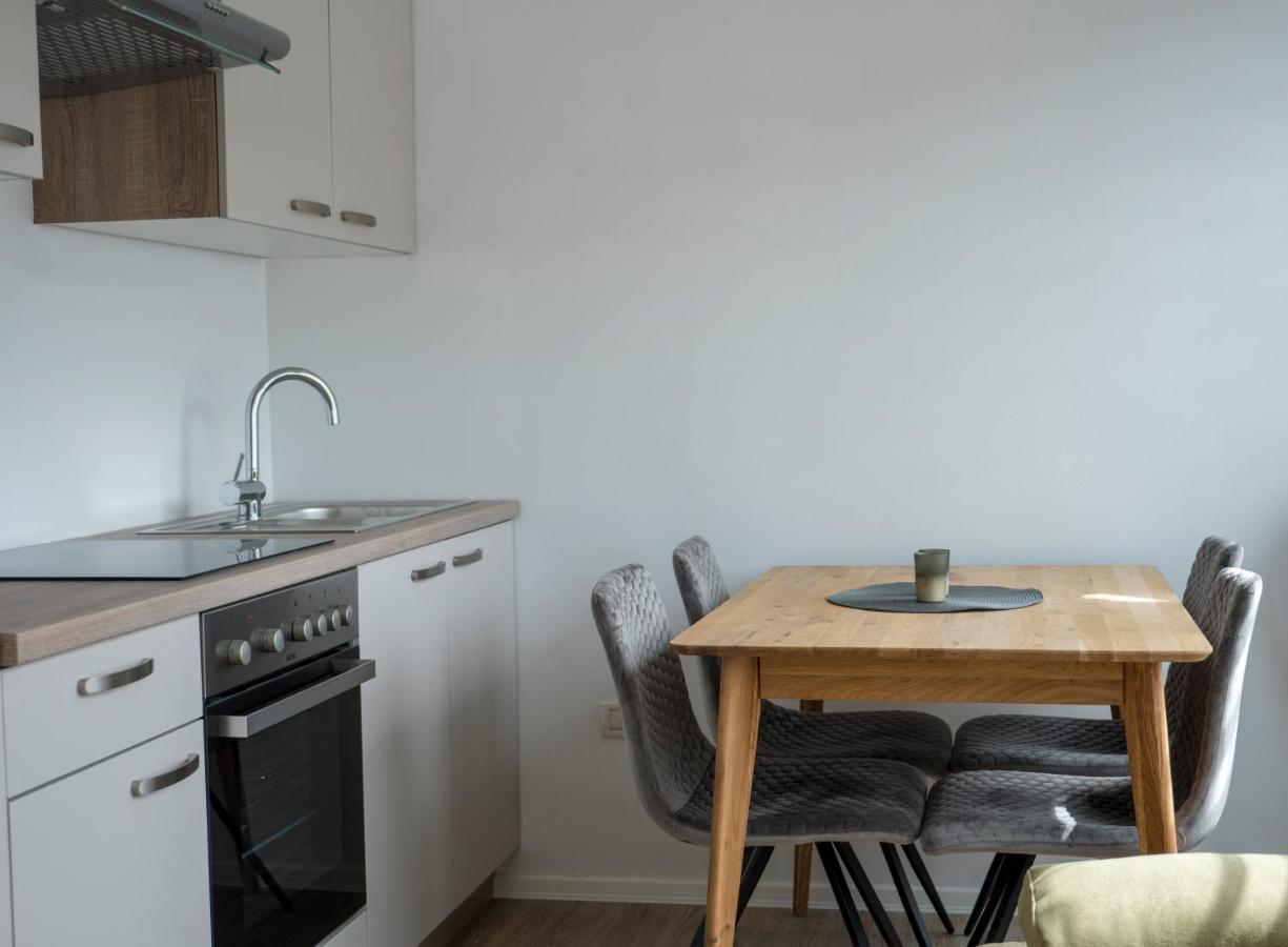Apartment Aura